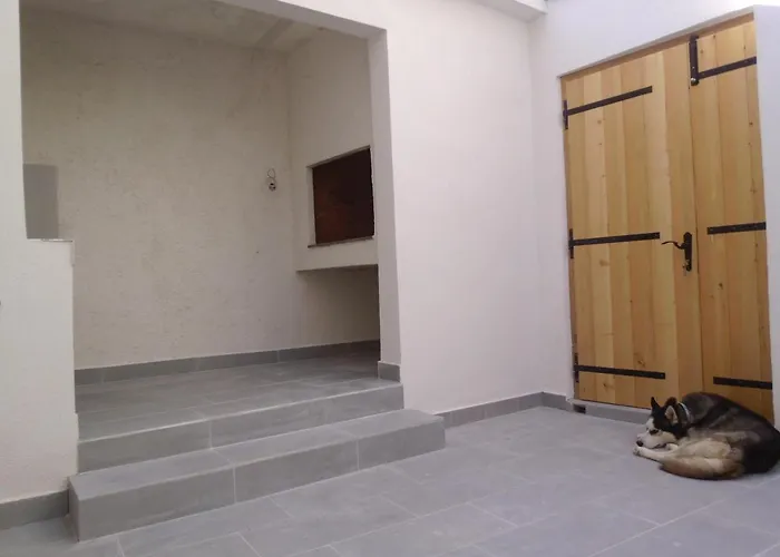 Appartement By The Sea - 12716